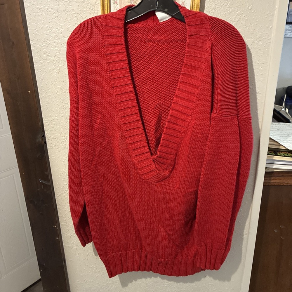 vtg paul et duffier red sweater ramie mix size med Low V Neck Pull Over